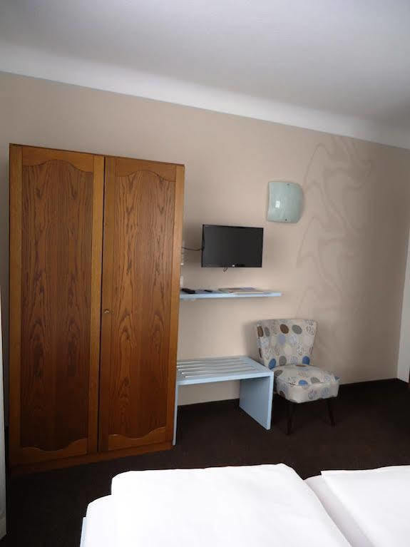 Hotel Koenigsaecker Friedrichshafen Ngoại thất bức ảnh